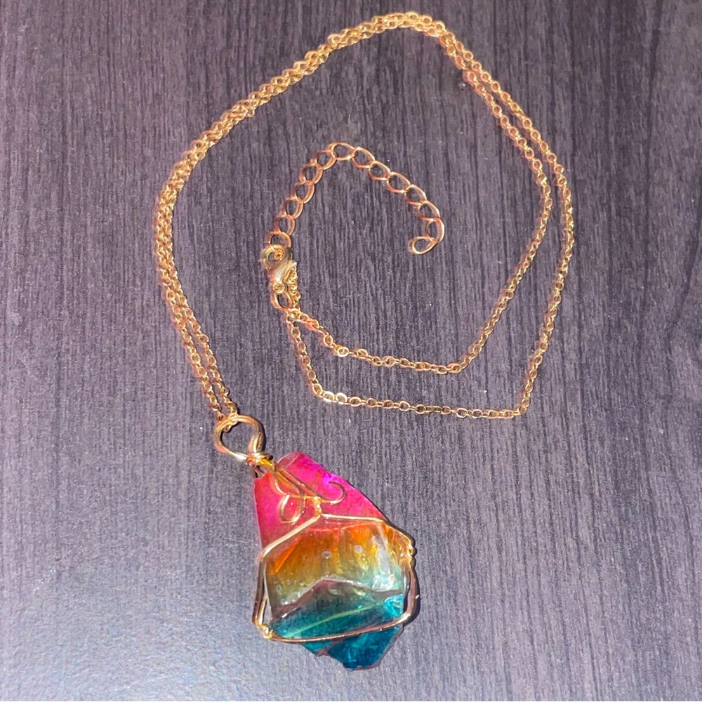 🌈rainbow crystal necklace🌈